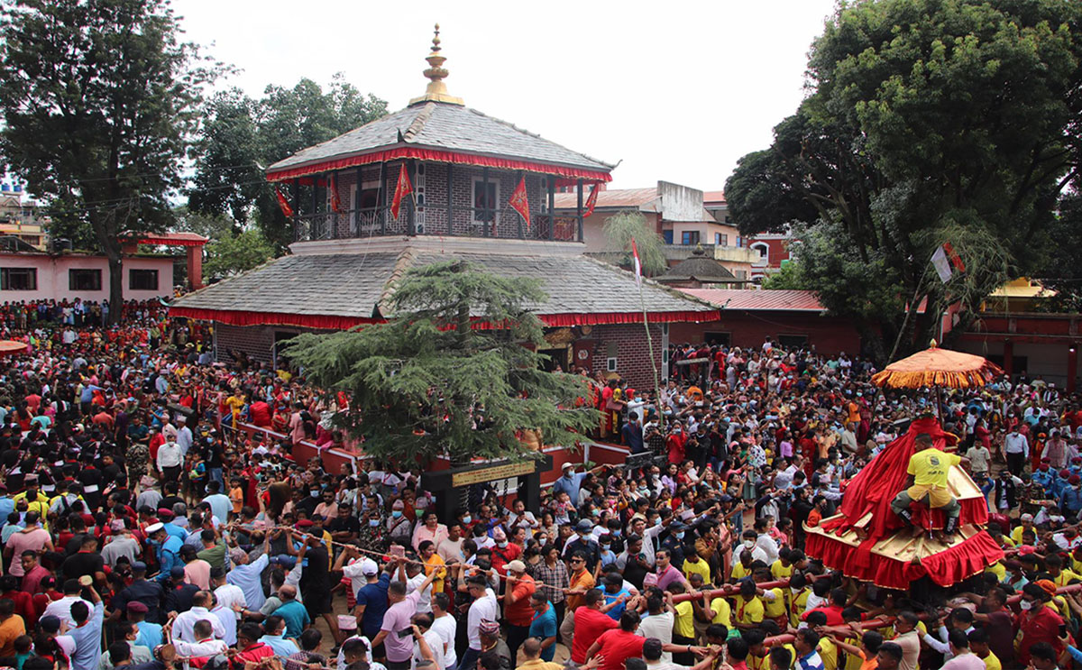 पाल्पाको तानसेनमा ऐतिहासिक भगवती जात्रा मनाइँदै 